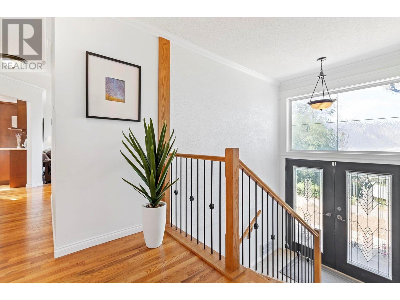 14251 East Hill Road, Lake Country