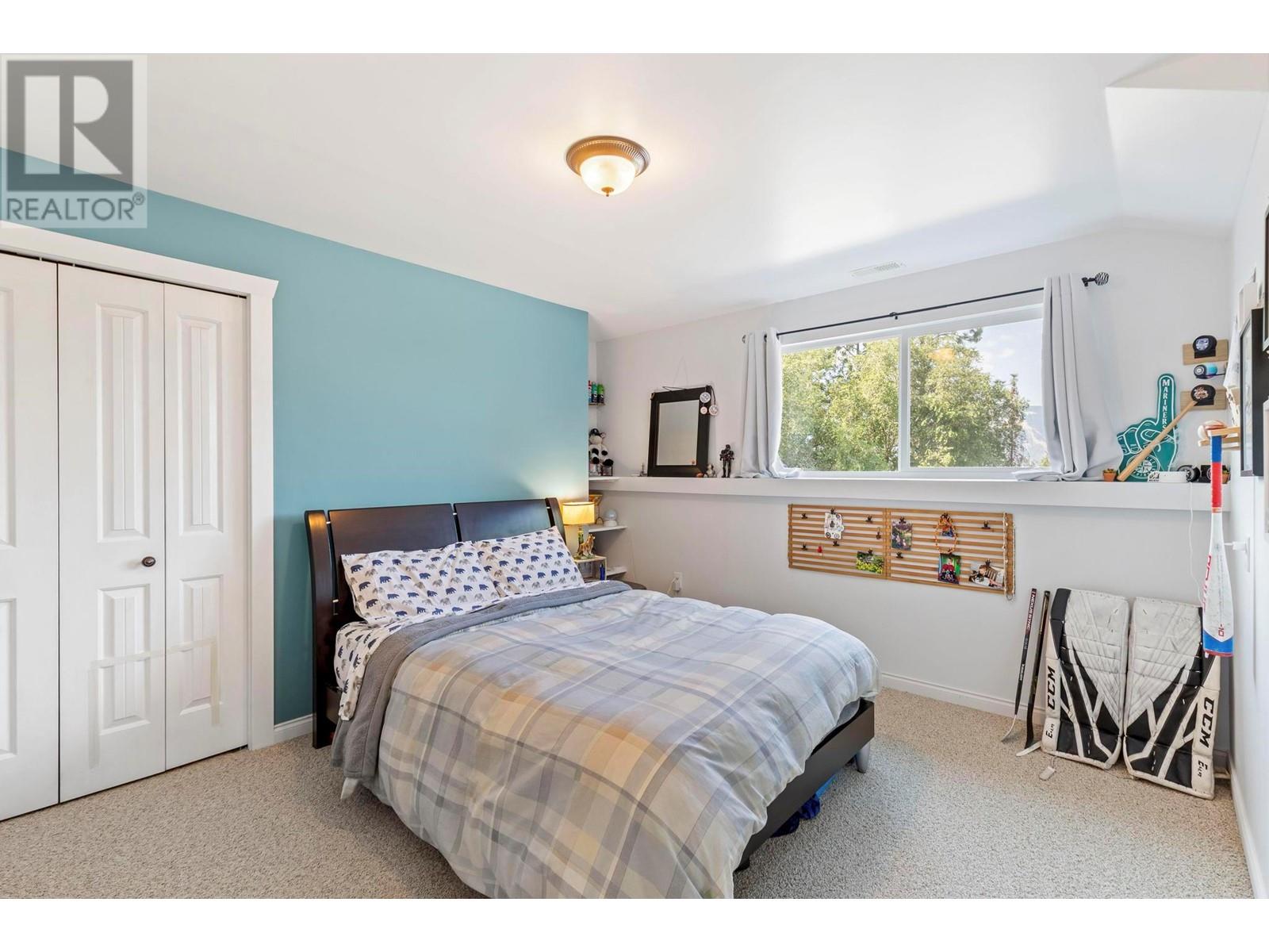 14251 East Hill Road, Lake Country