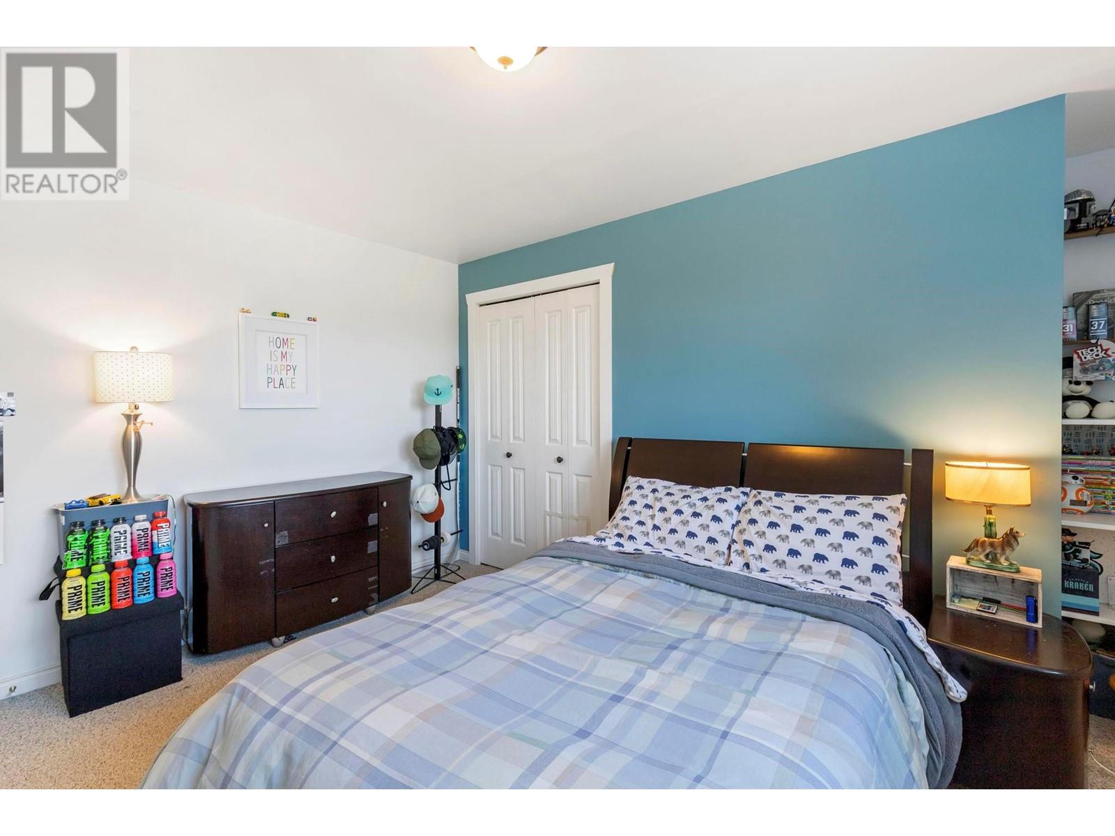 14251 East Hill Road, Lake Country