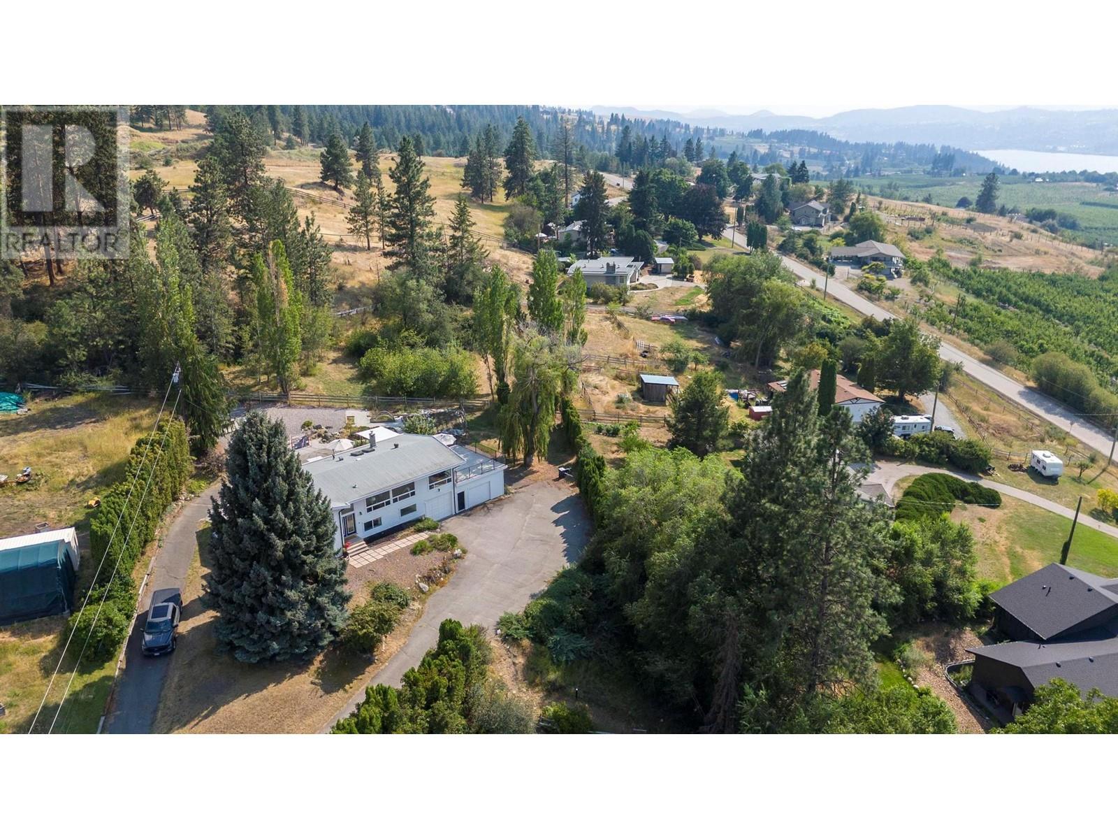  14251 East Hill Road, Lake Country
