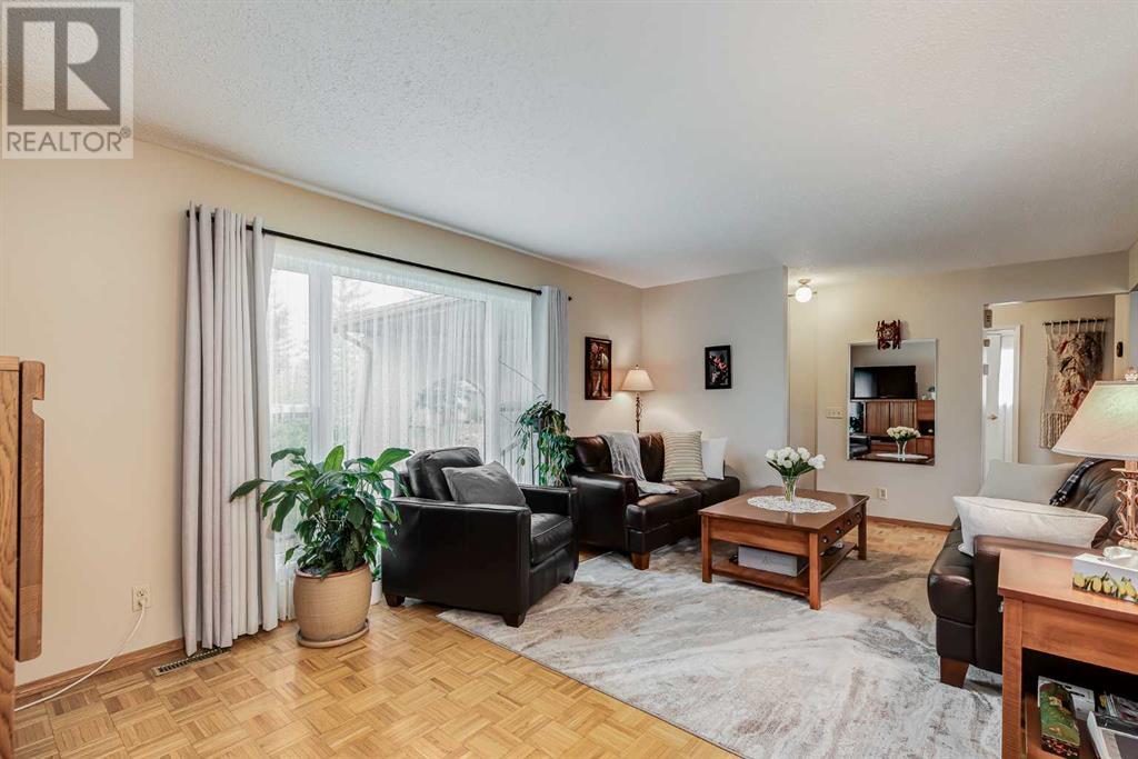 Single Family House Bungalow for Sale in  Manora Rise NE Marlborough Park Calgary 