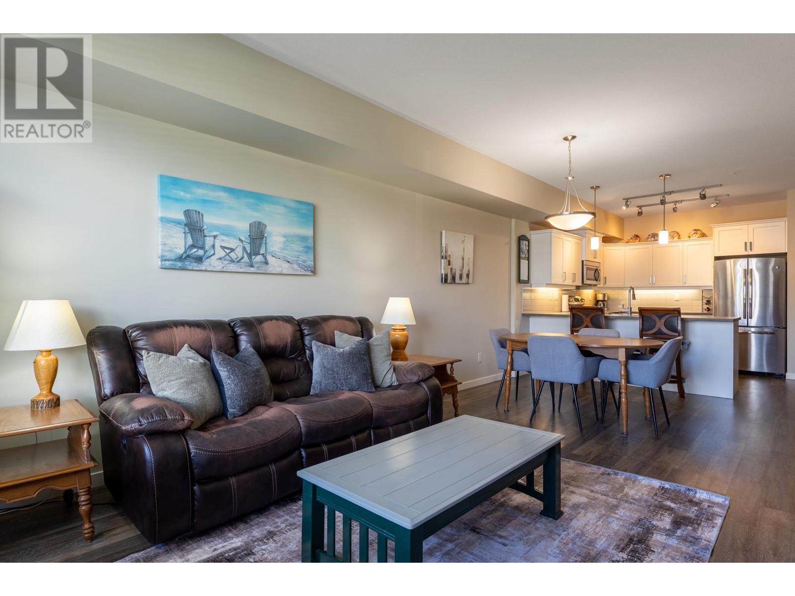 211 3731 Casorso Road, Kelowna