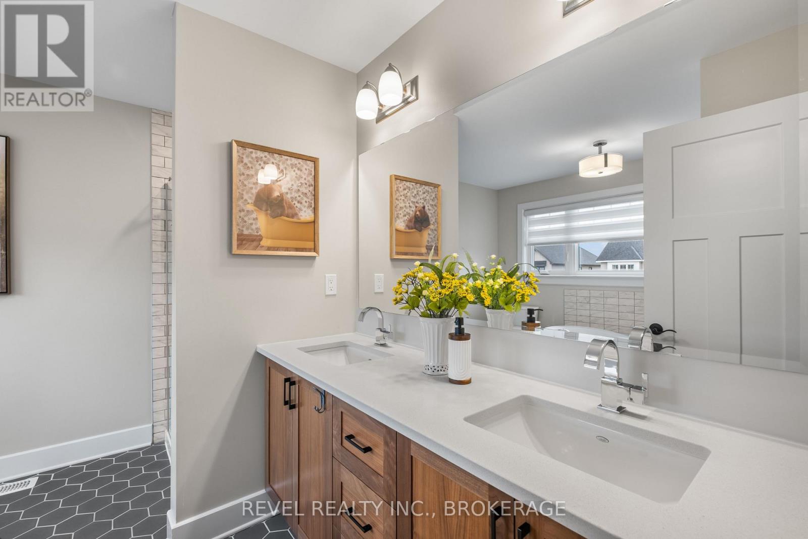 Photo 25 of 709 Riverview Way, Kingston ON