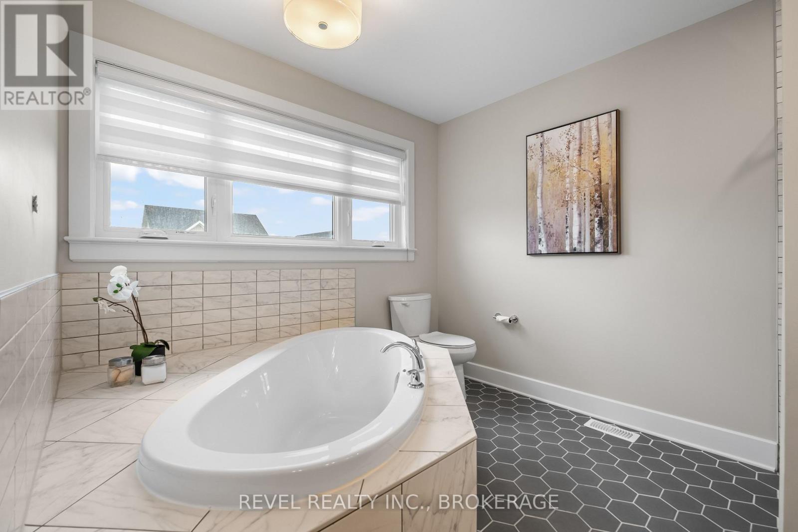 Photo 26 of 709 Riverview Way, Kingston ON