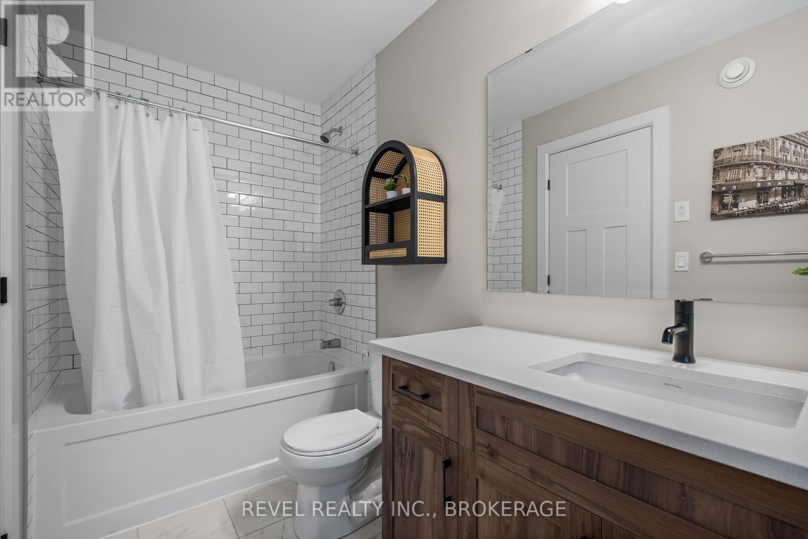 Photo 37 of 709 Riverview Way, Kingston ON