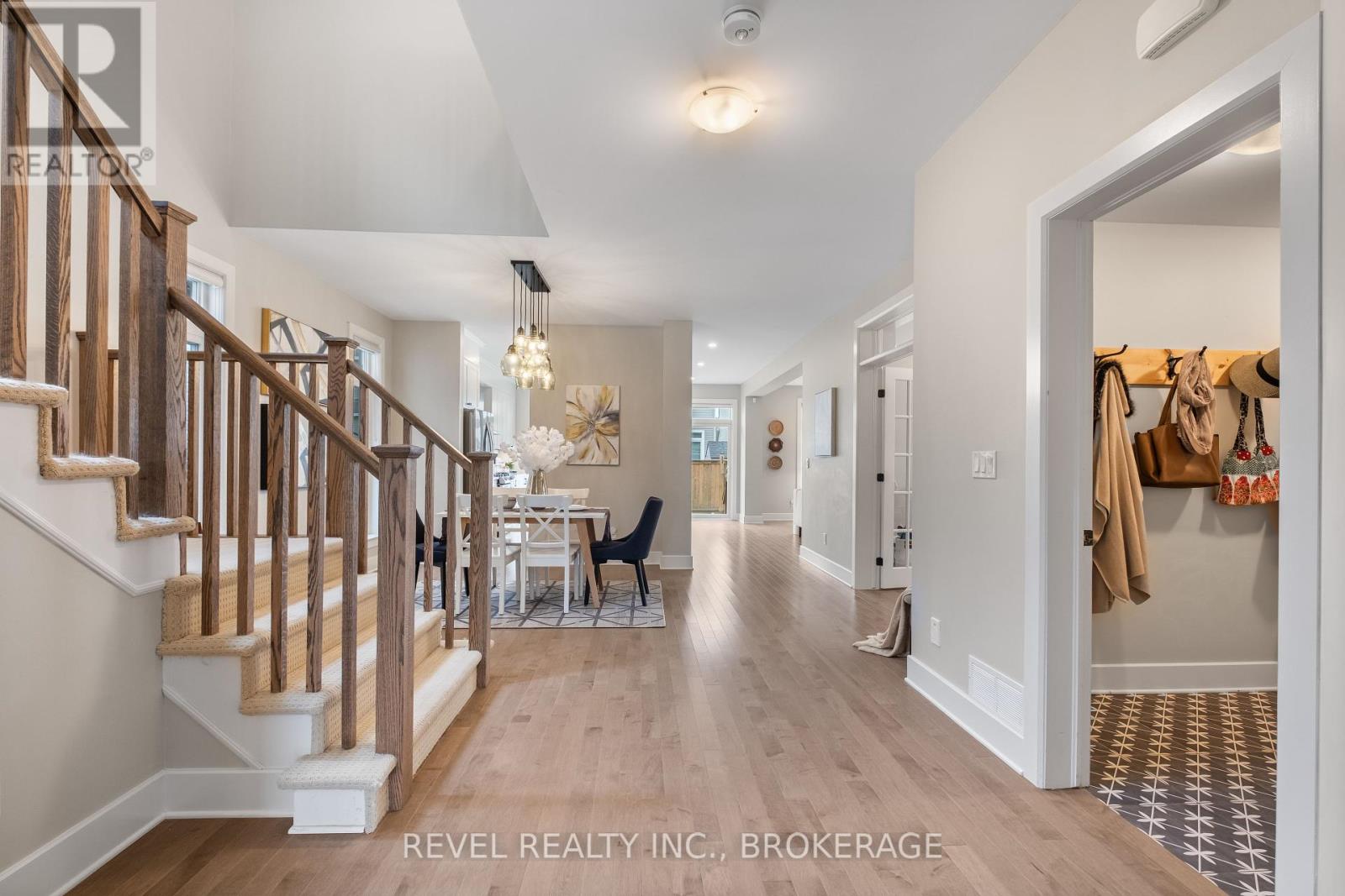 Photo 6 of 709 Riverview Way, Kingston ON