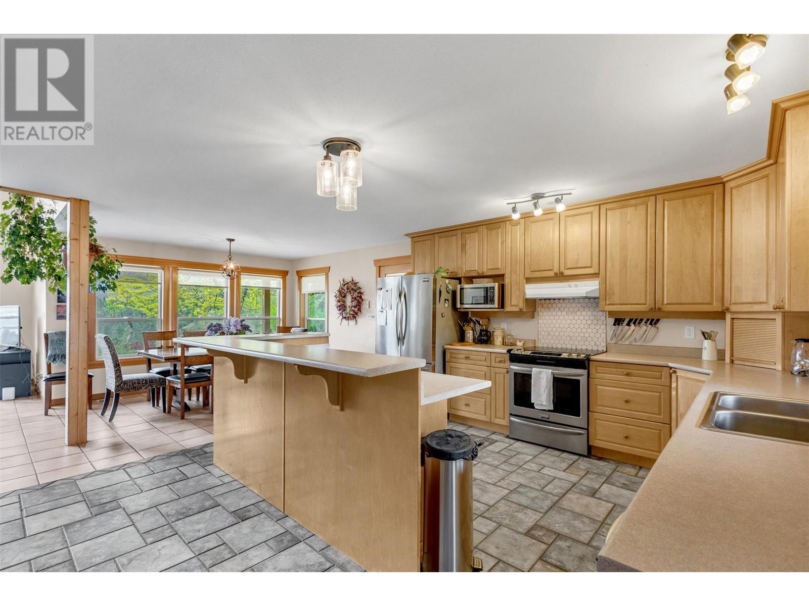 9100 Texas Creek Road, Lillooet