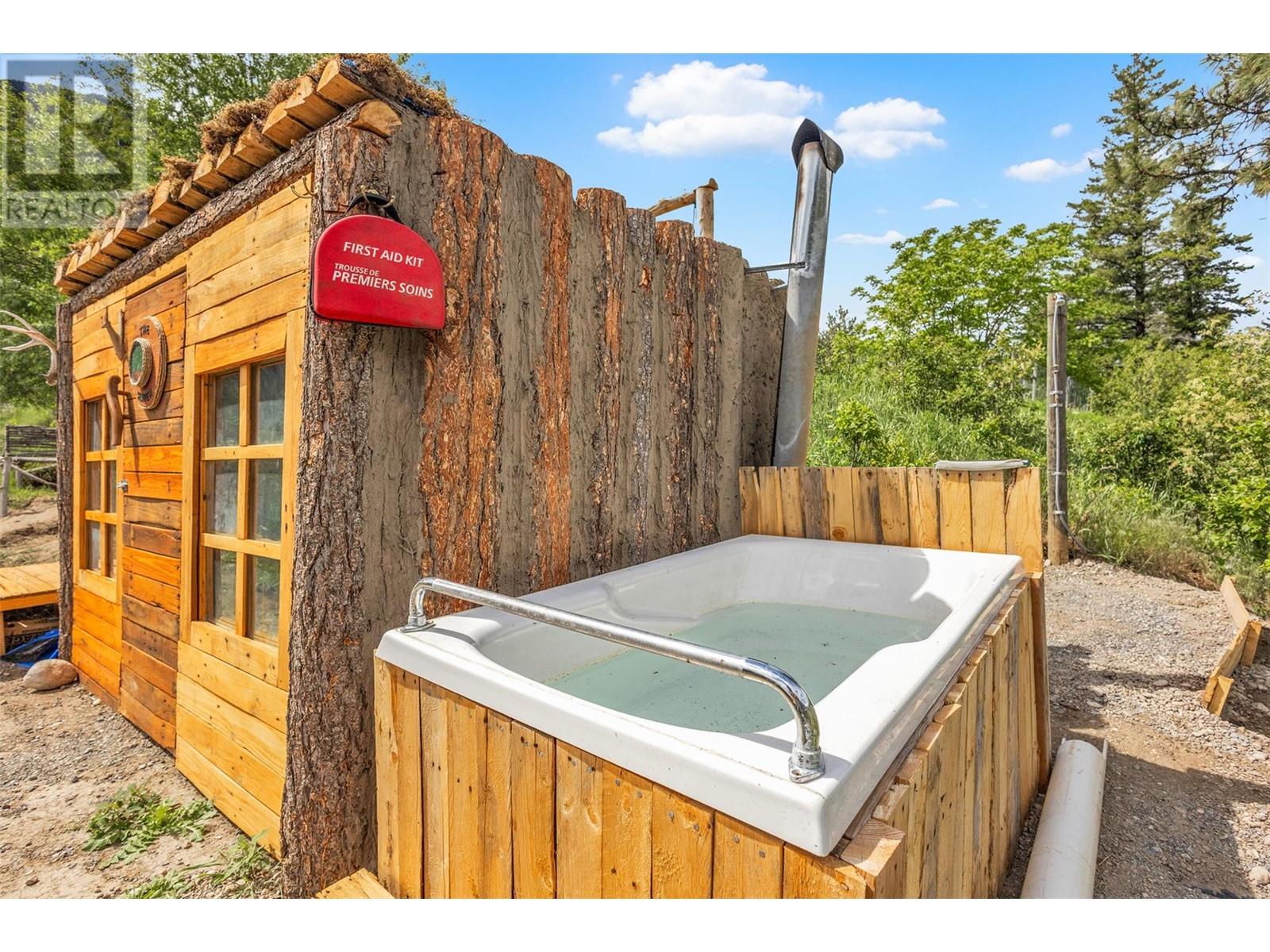 9100 Texas Creek Road, Lillooet