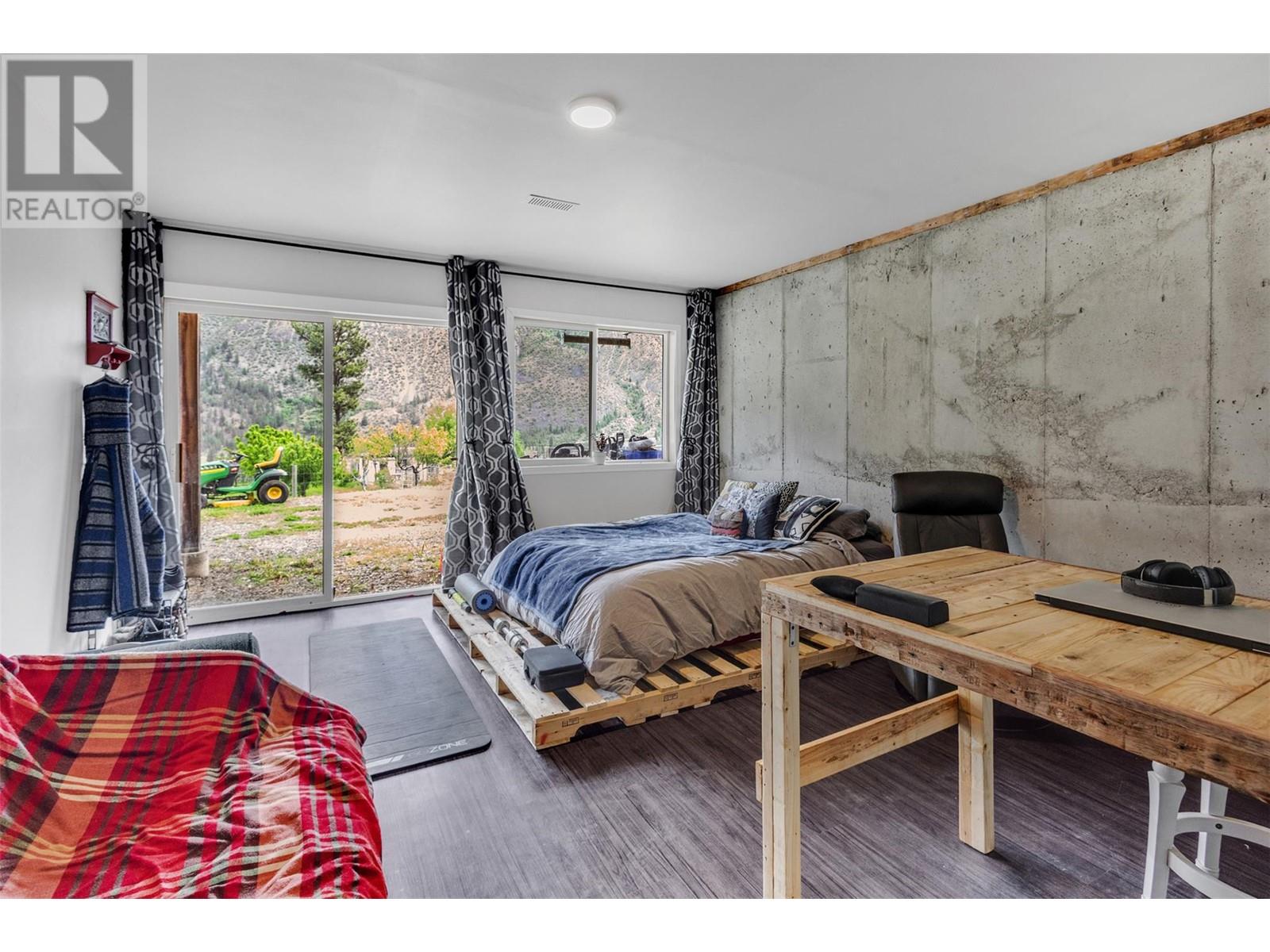 9100 Texas Creek Road, Lillooet