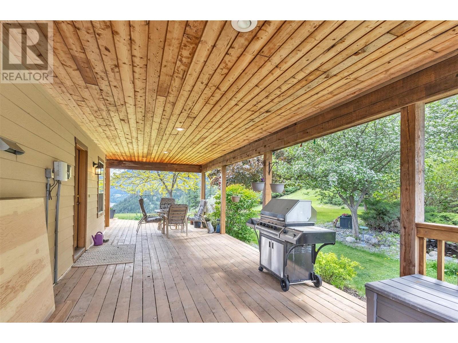 9100 Texas Creek Road, Lillooet