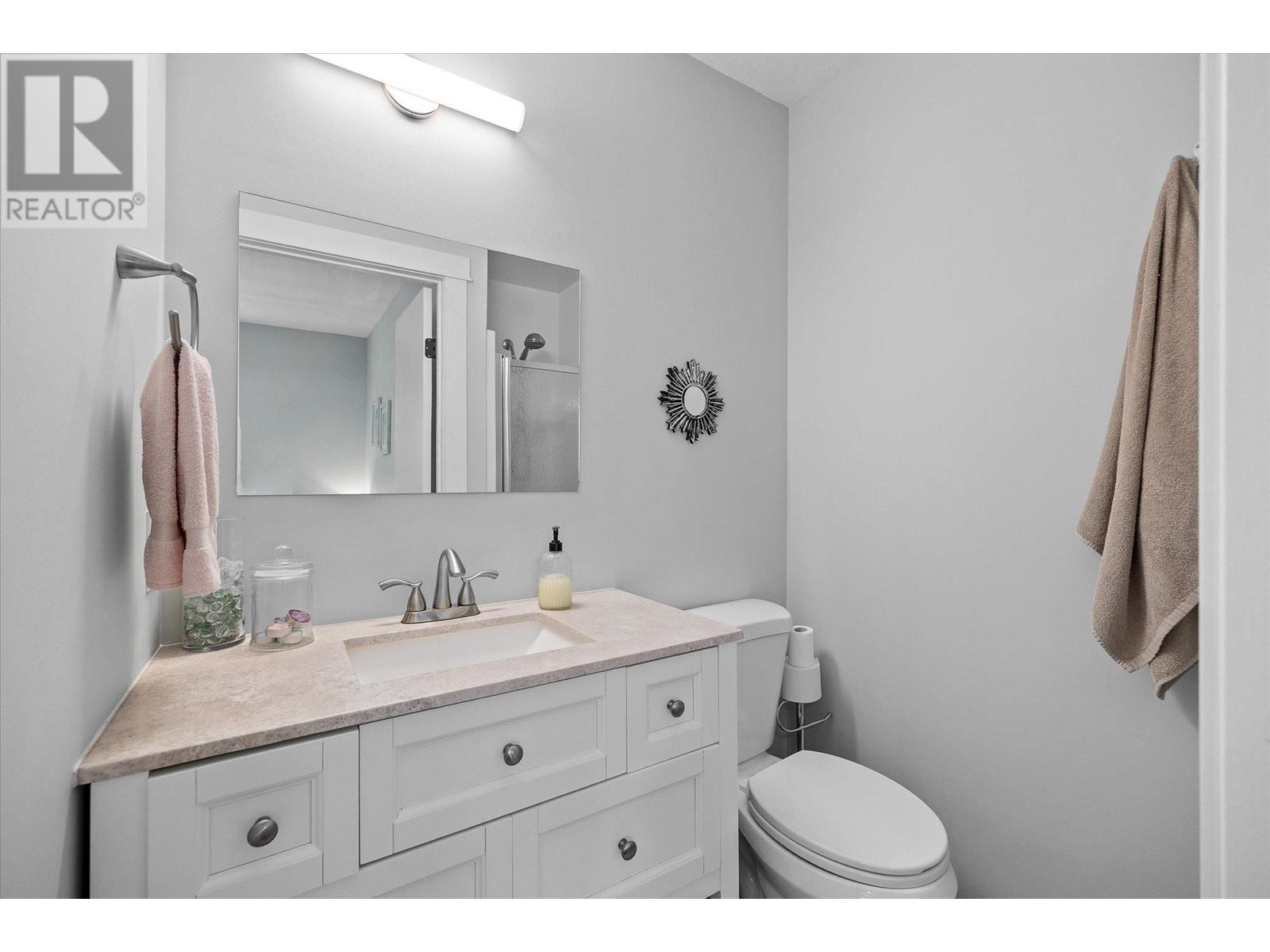  135 Almond Court, Kelowna