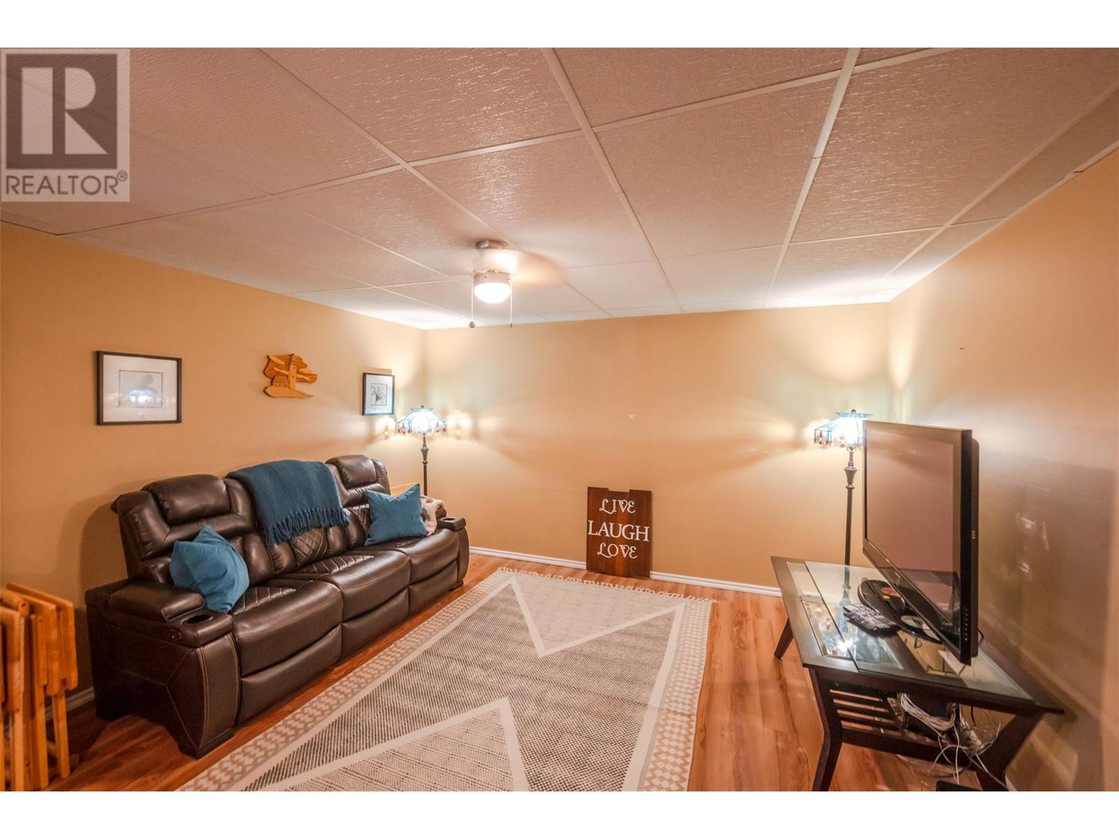1332 Peachcliff Drive, Okanagan Falls