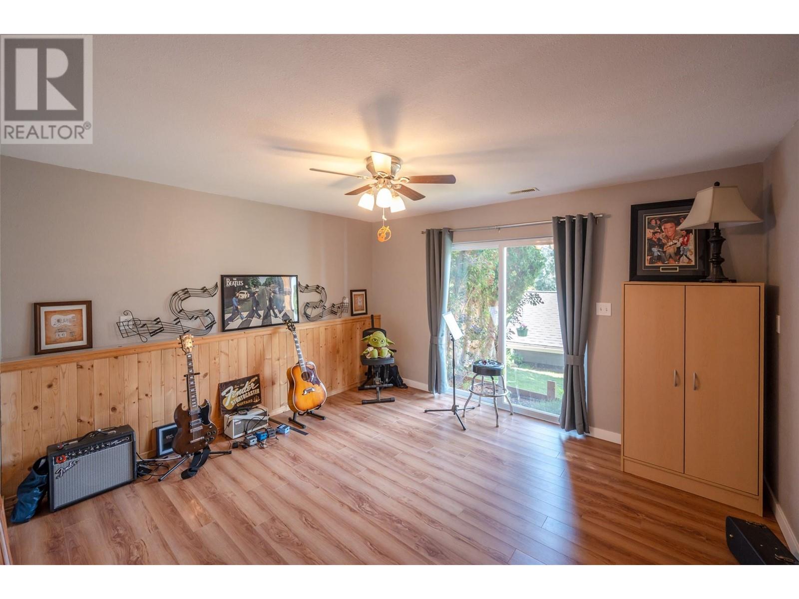 1332 Peachcliff Drive, Okanagan Falls