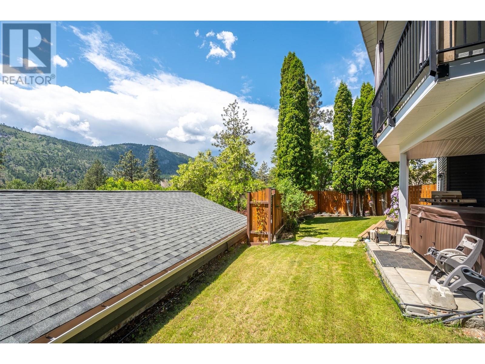 1332 Peachcliff Drive, Okanagan Falls