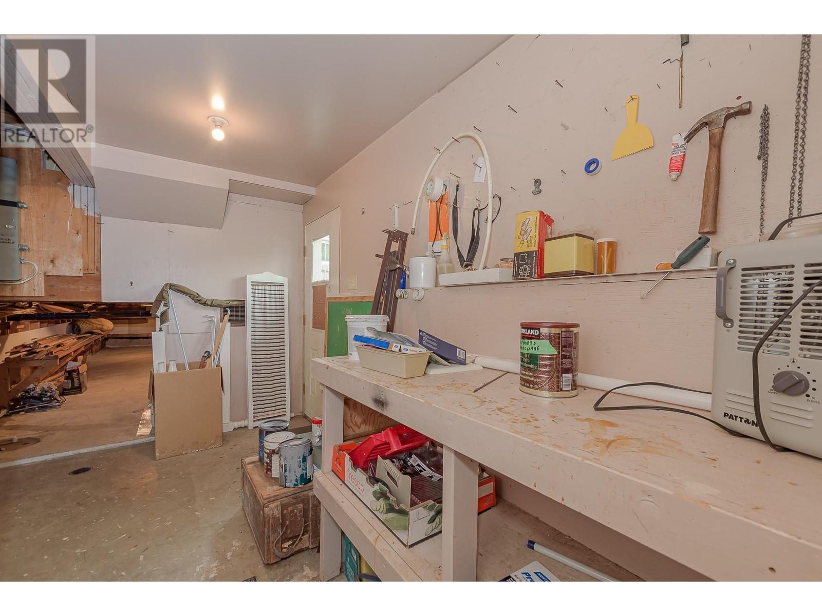  7025 97a Highway, Enderby