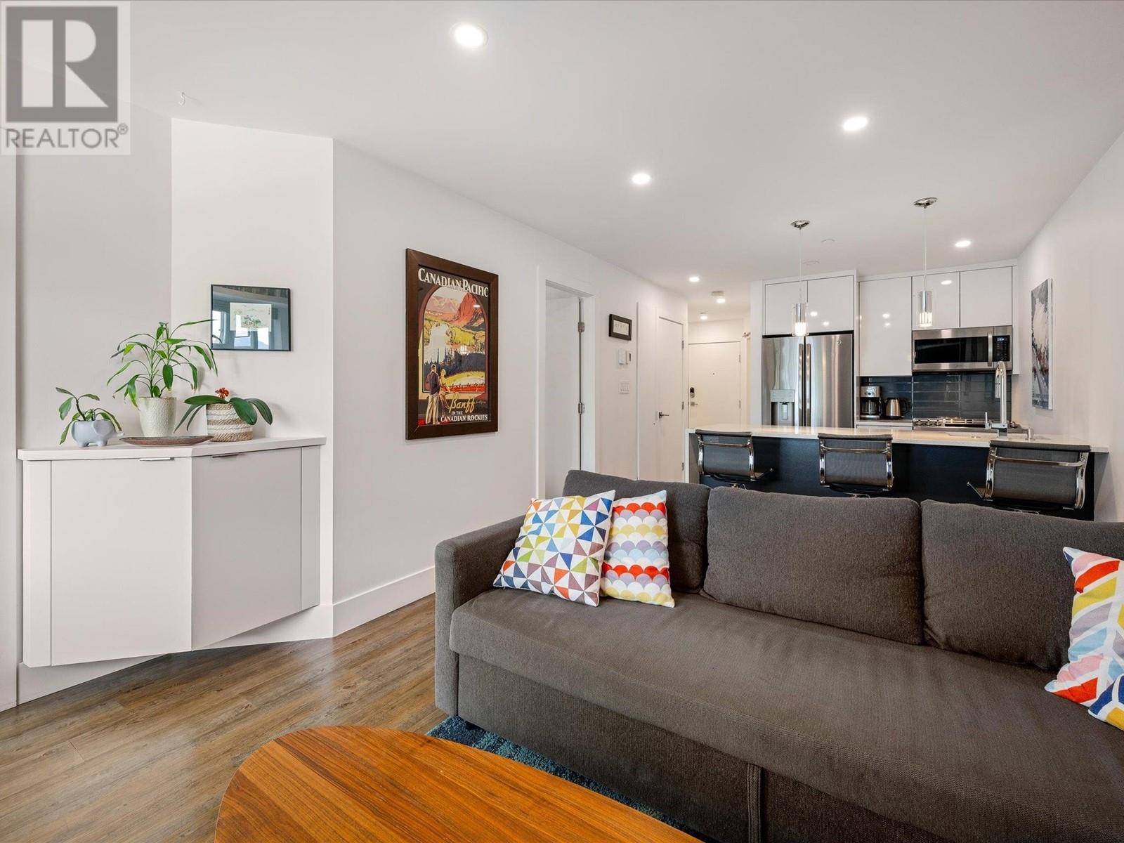 309 4360 LORIMER ROAD, Whistler