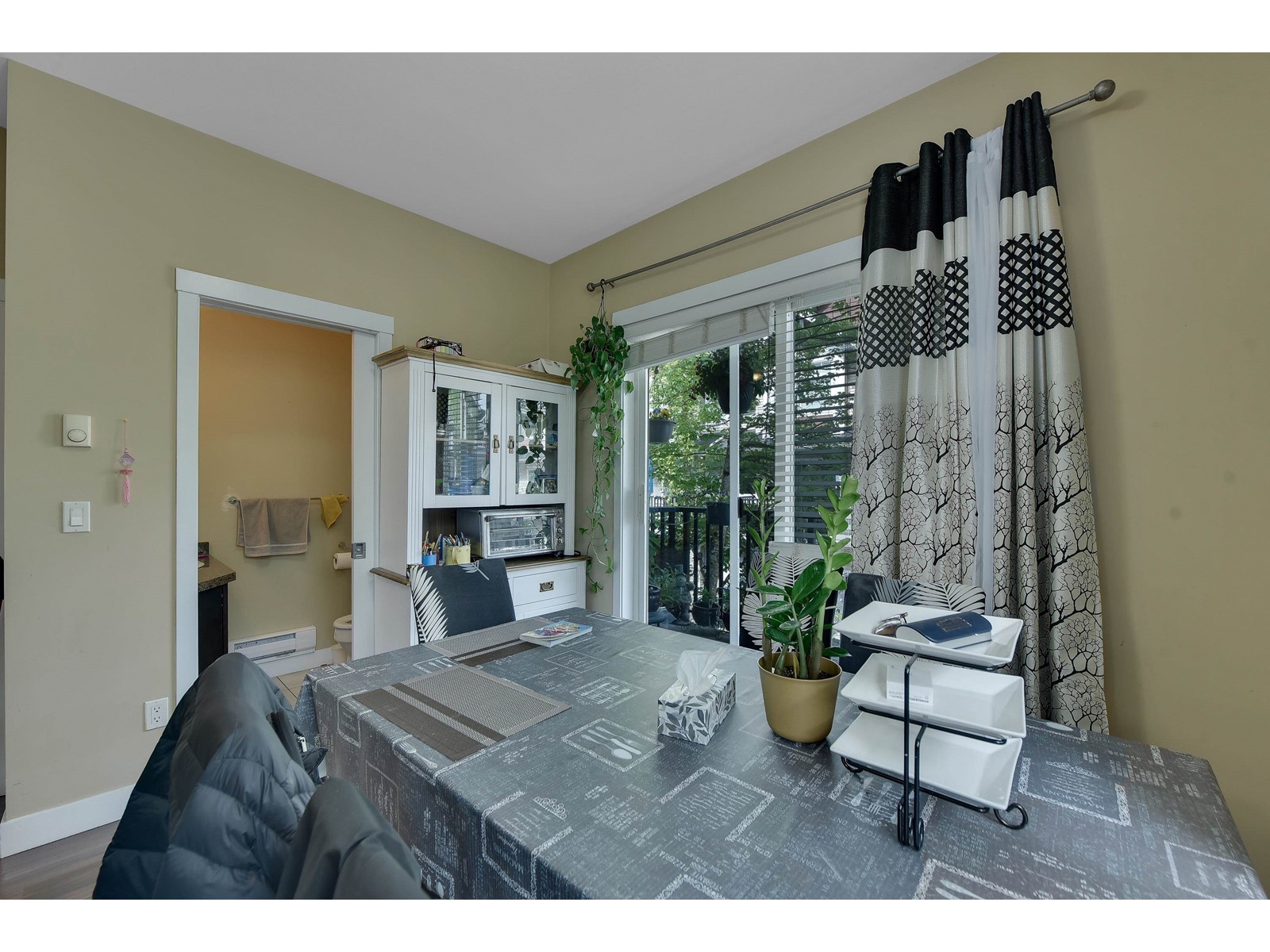 Photo 13 of 7 8676 158 Street, Surrey BC