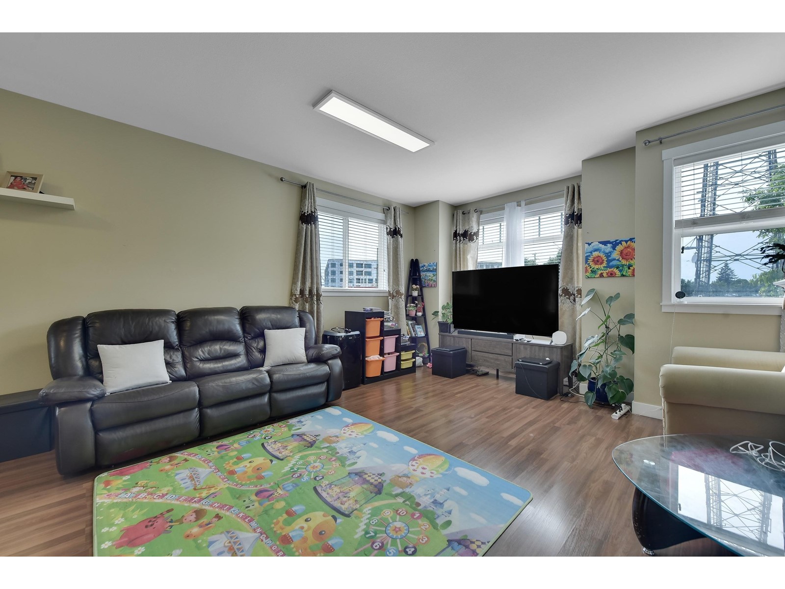 Photo 3 of 7 8676 158 Street, Surrey BC