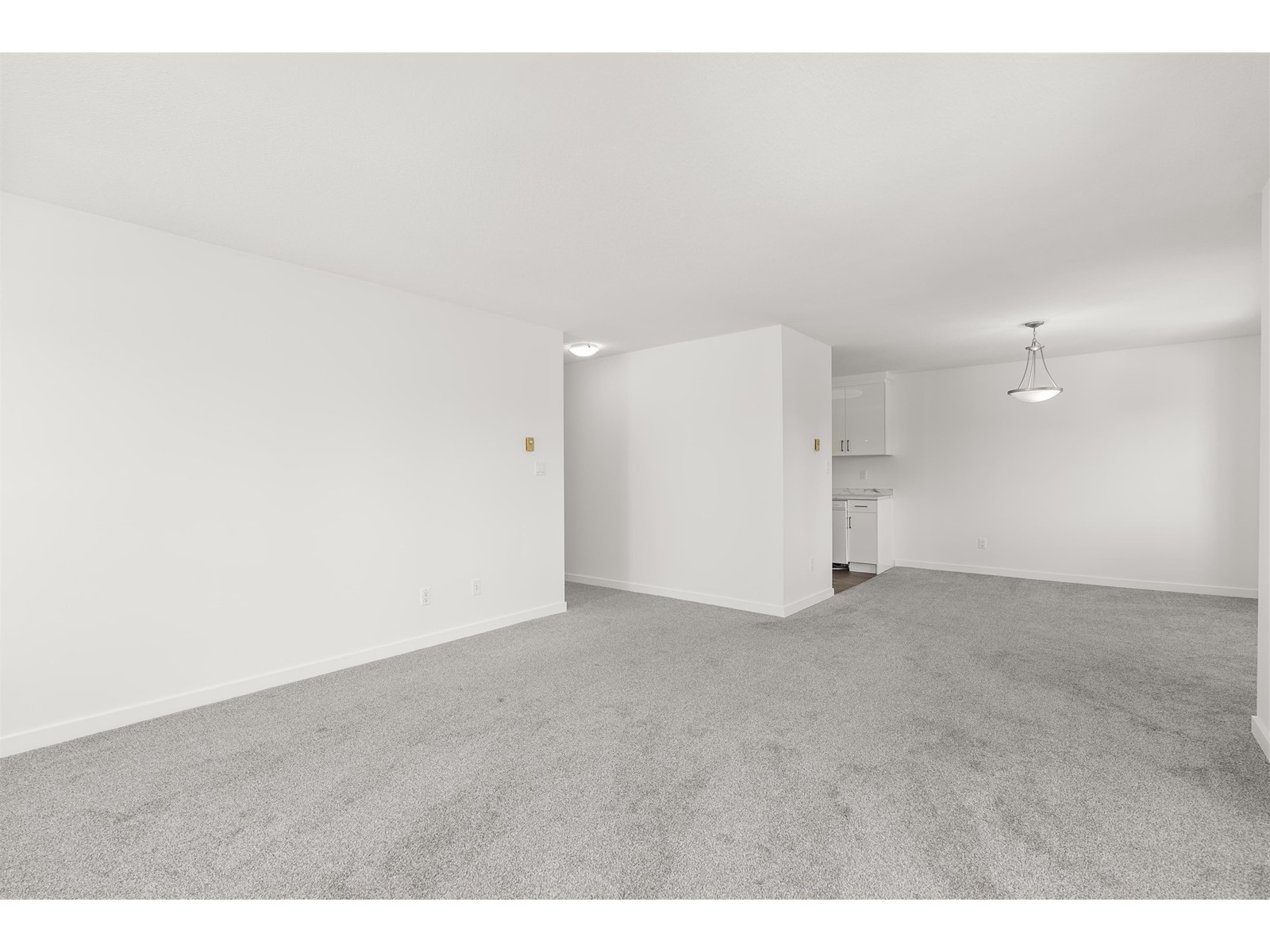 303 2750 FULLER STREET, Abbotsford real estate listing R3004479
