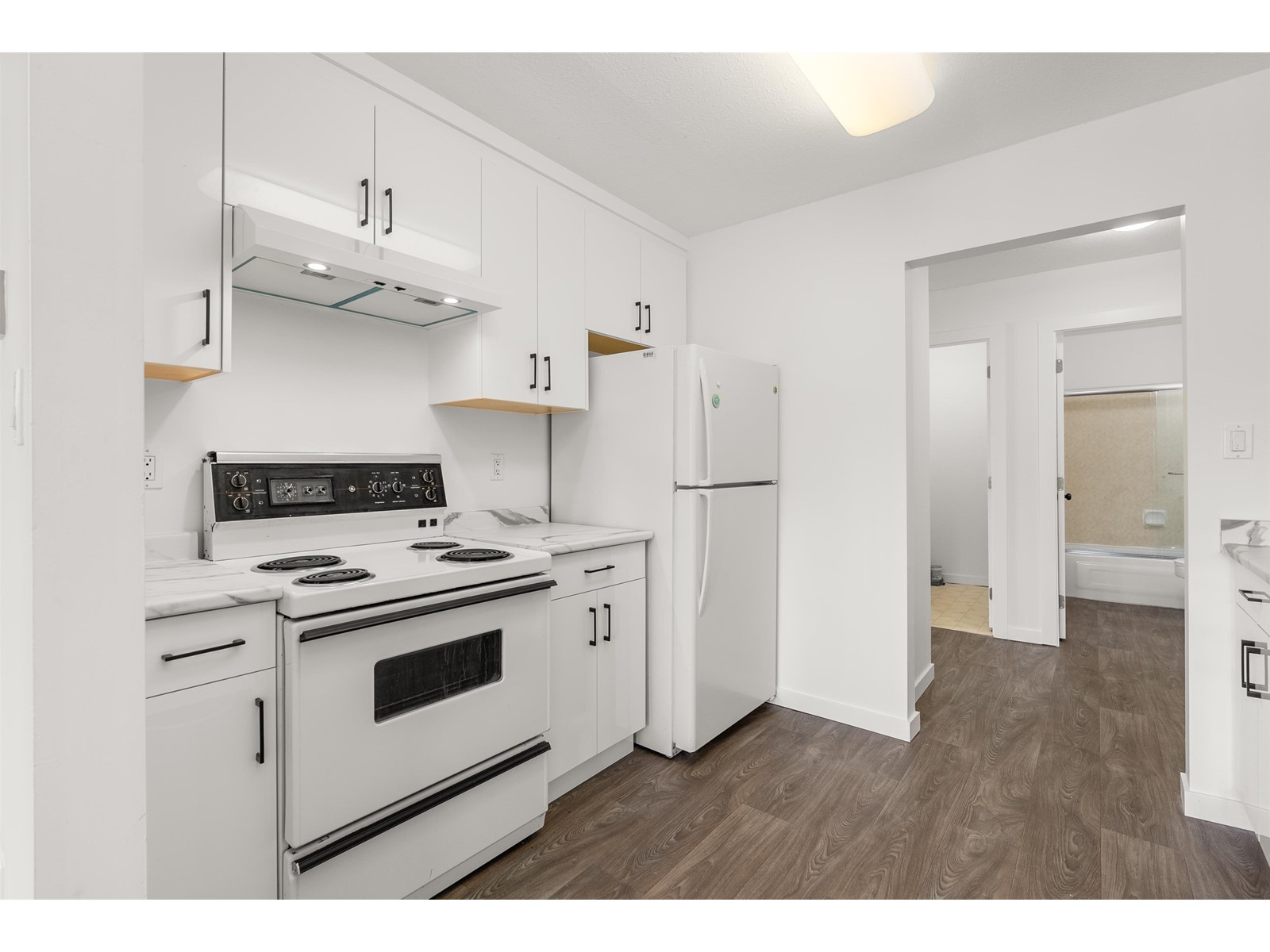 303 2750 FULLER STREET, Abbotsford real estate listing R3004479