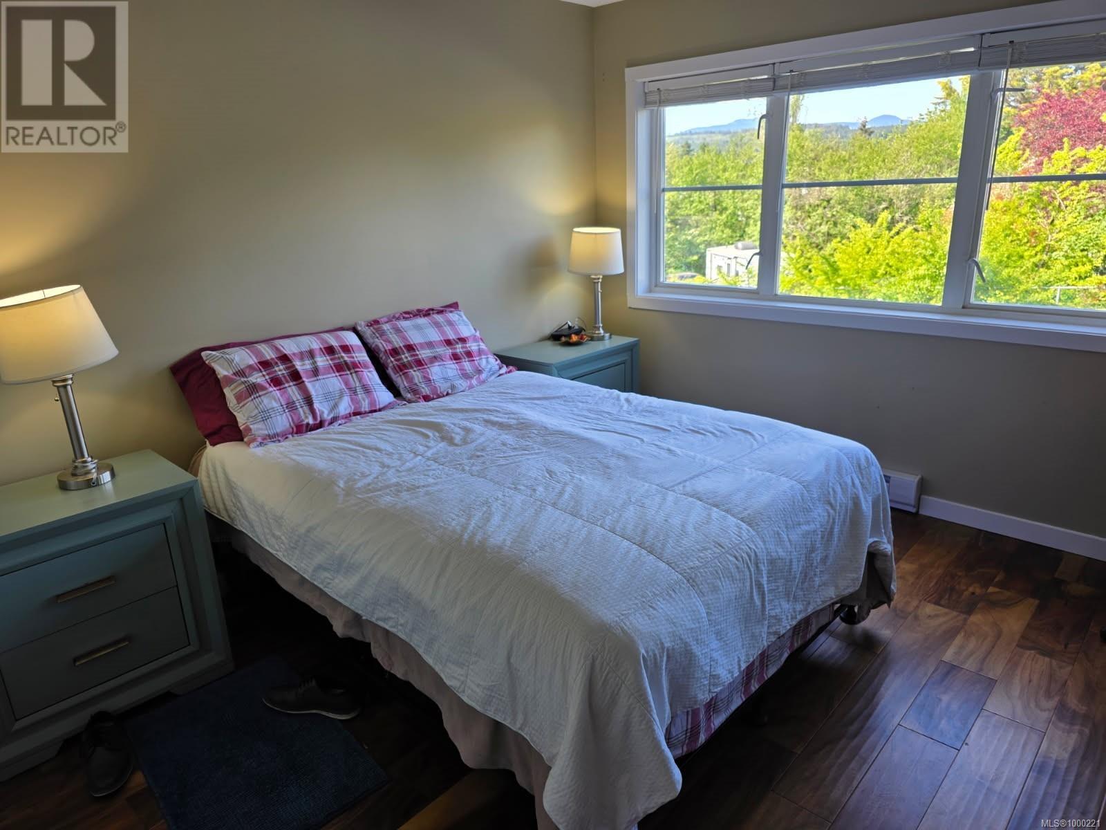 Photo 6 of 201 481 Kennedy St, Nanaimo BC