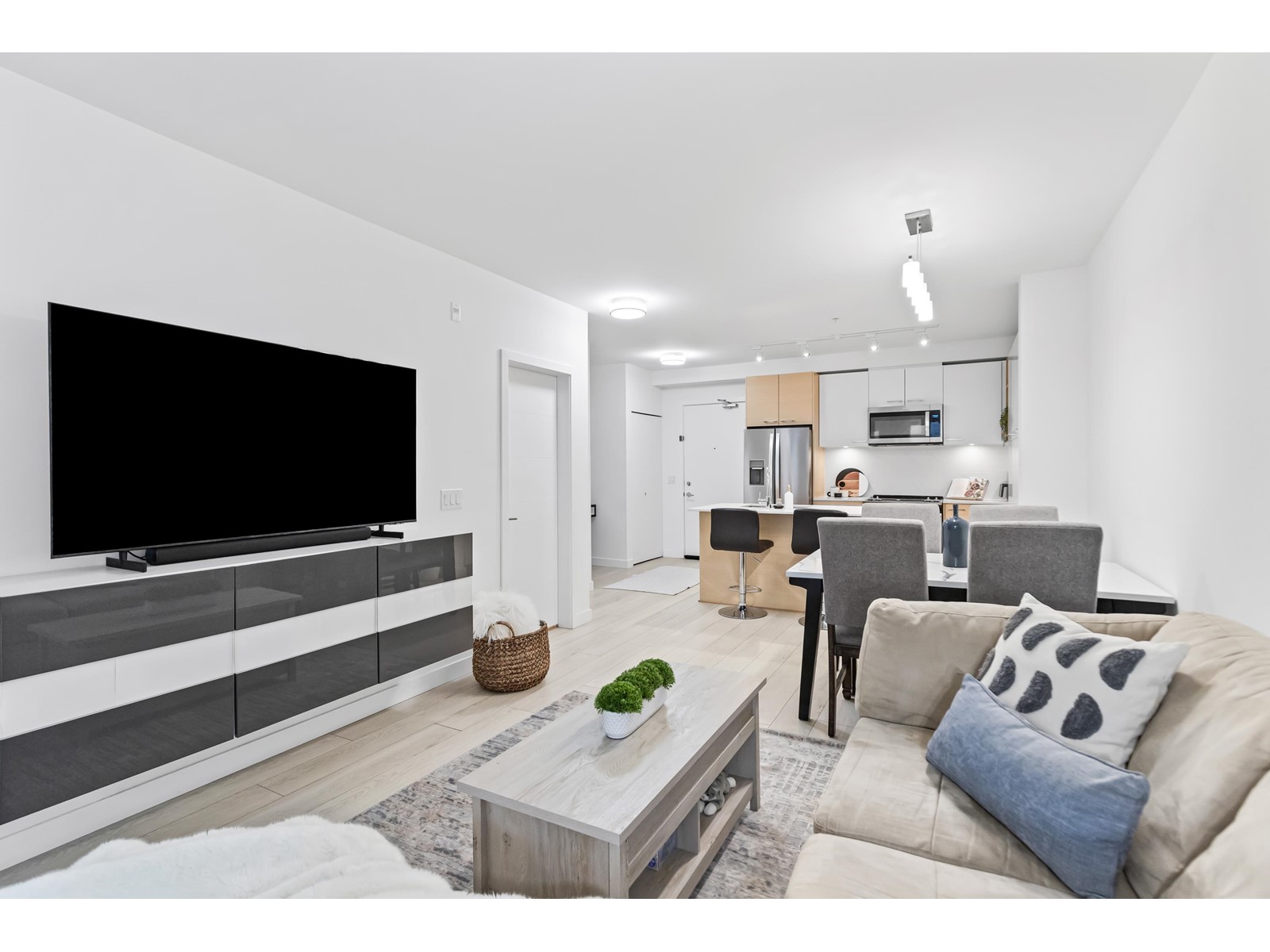 311 13963 105 BOULEVARD, Surrey real estate listing R2996923