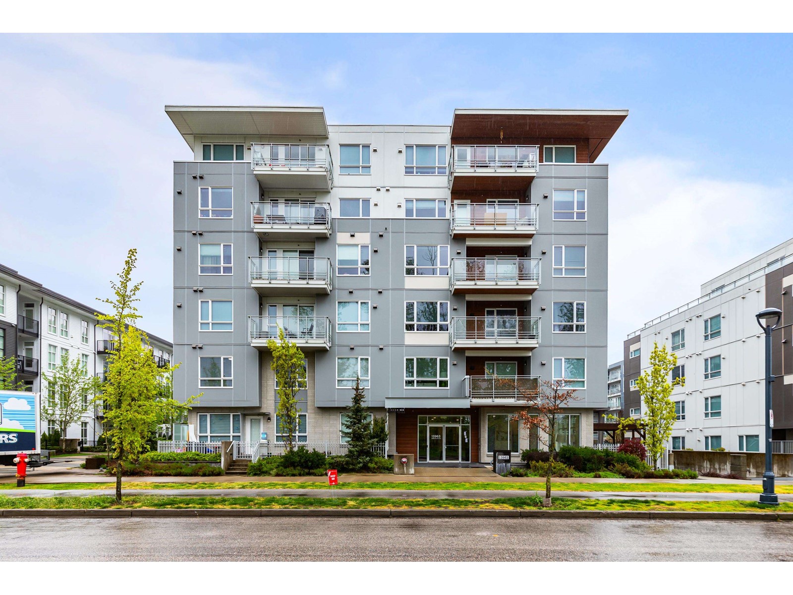 311 13963 105 BOULEVARD, Surrey real estate listing R2996923