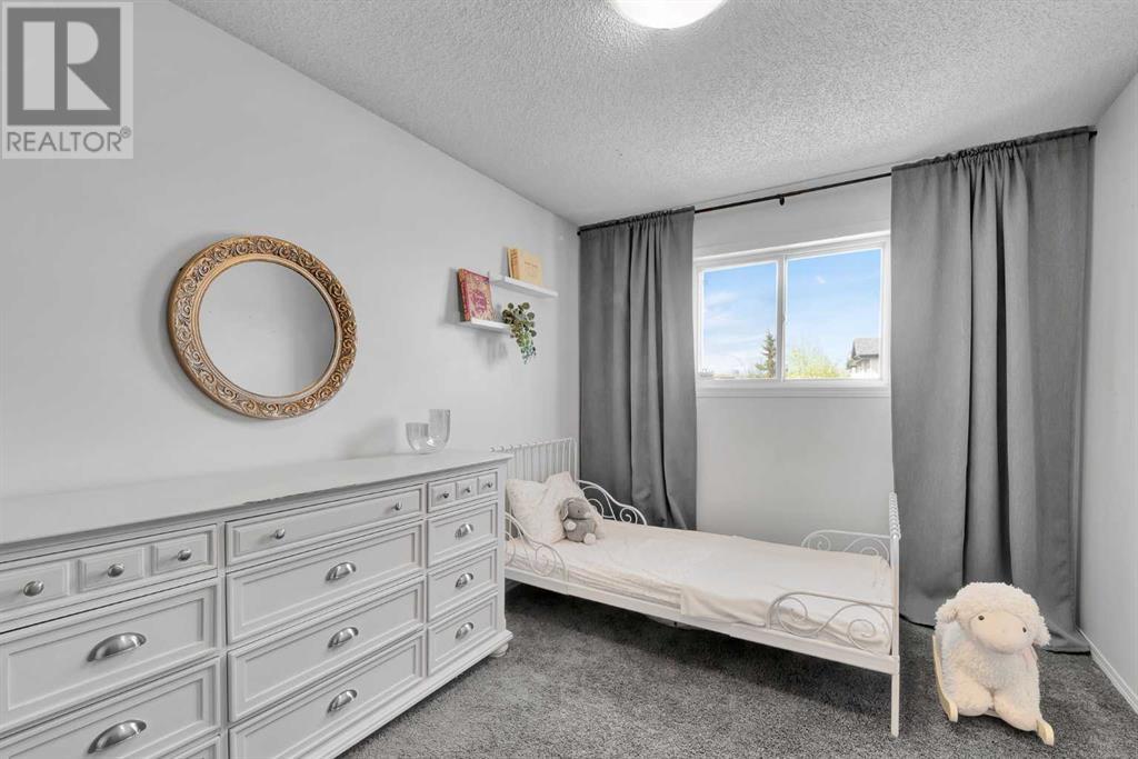 Single Family House for Sale in  Covebrook Close NE Coventry Hills Calgary 