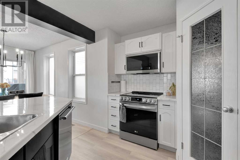 Single Family House for Sale in  Covebrook Close NE Coventry Hills Calgary 