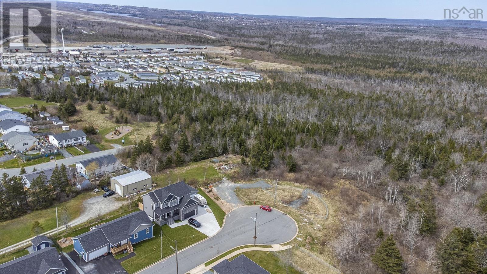 Property 6 of 14 of Kenyatta Drive