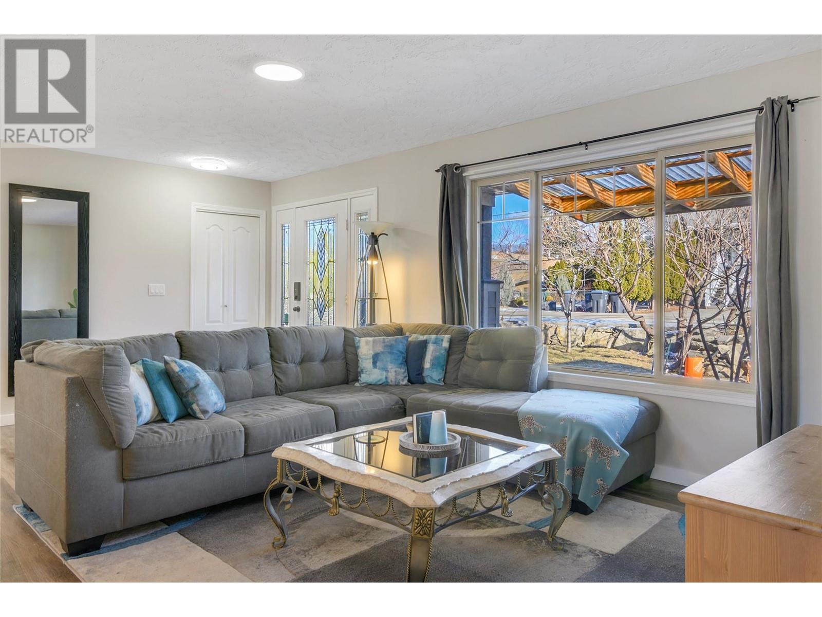  470 Vista Road, Kelowna