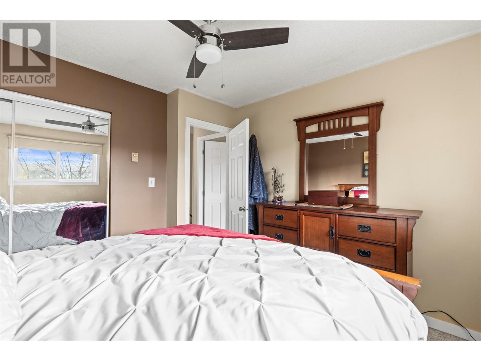  5004 Heritage Drive, Vernon