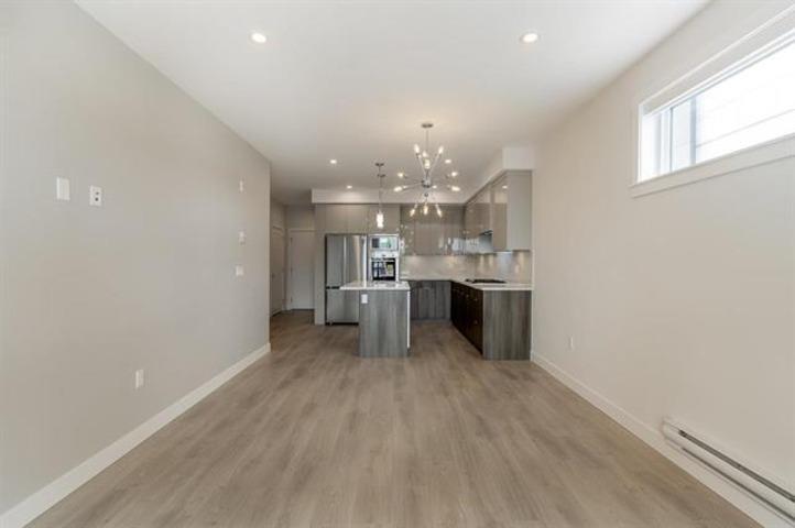 Photo 7 of A 312 14468 72 Avenue, Surrey BC