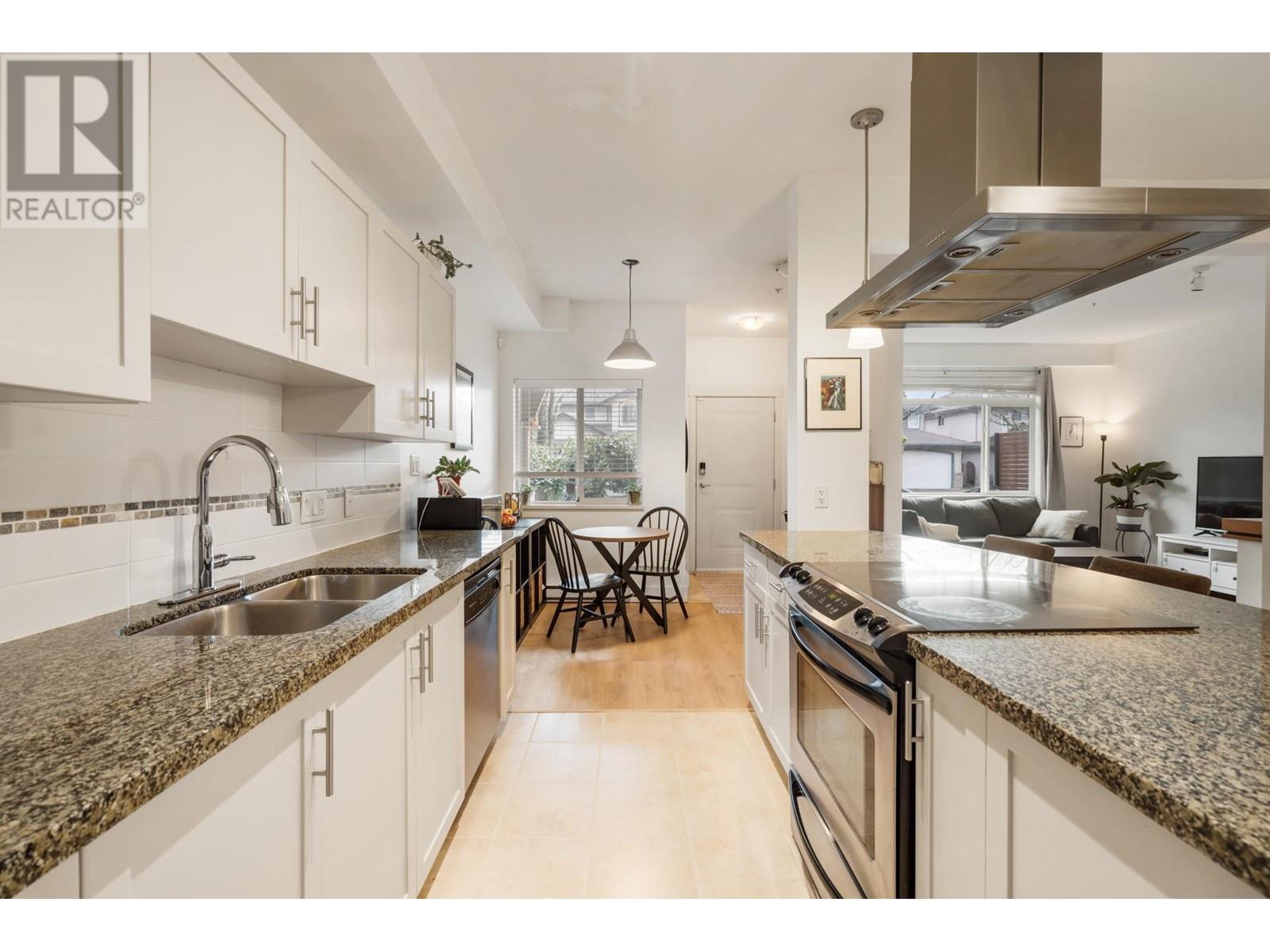 108 12350 HARRIS ROAD, Pitt Meadows