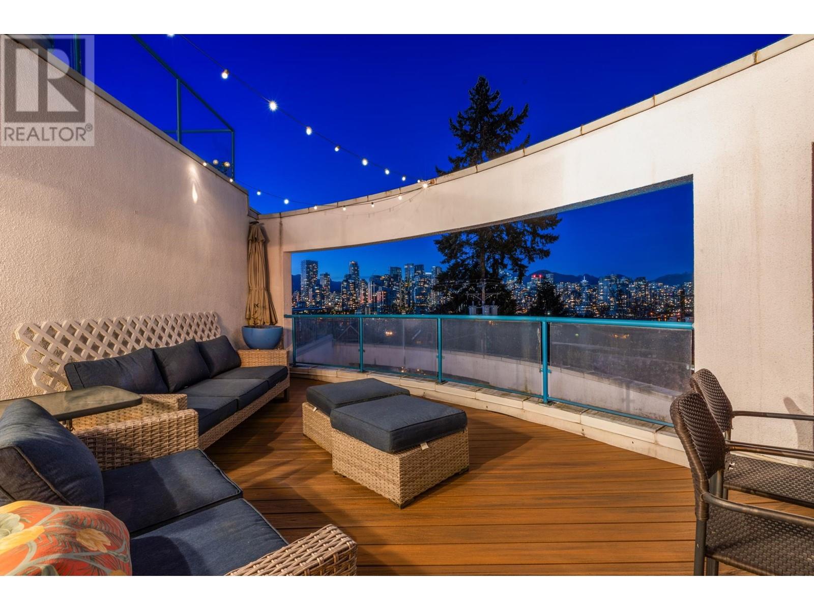 Photo 27 of 10 1038 W 7th Avenue, Vancouver BC