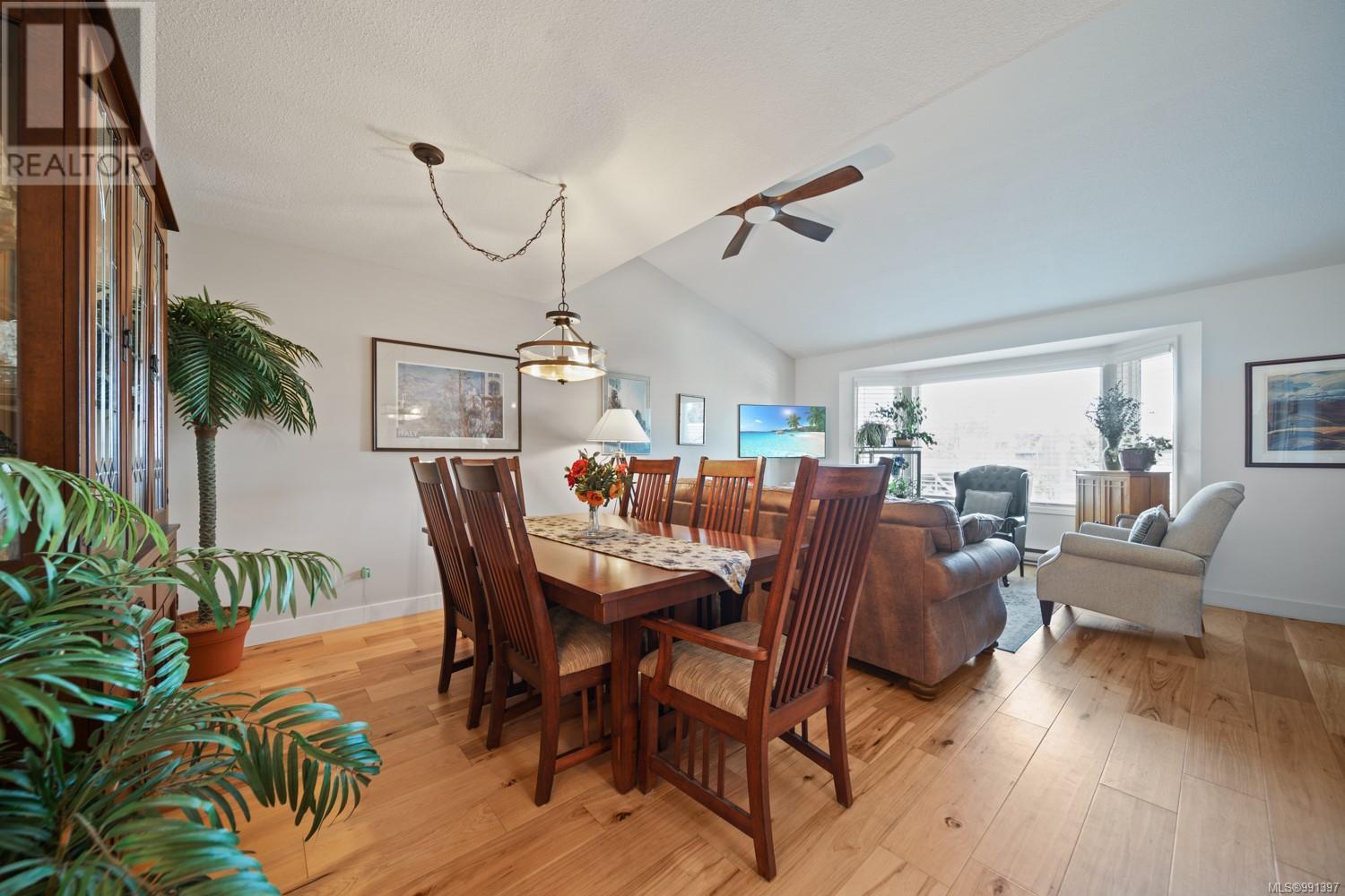 14 100 Abbey Lane, Parksville real estate listing 991397