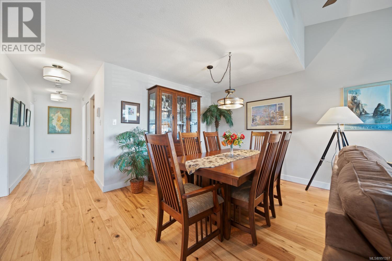 14 100 Abbey Lane, Parksville real estate listing 991397