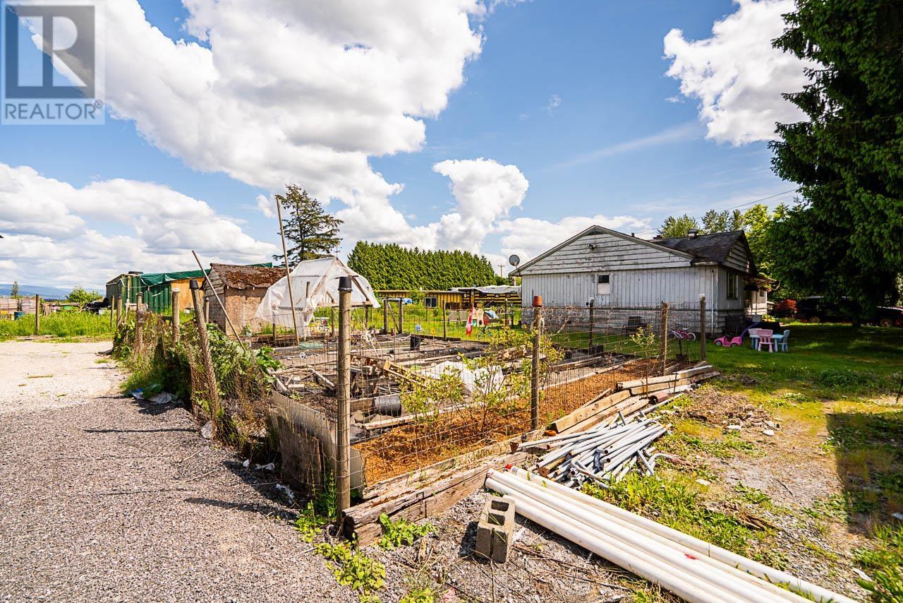18365 LOUGHEED HIGHWAY, Pitt Meadows real estate listing R3006883