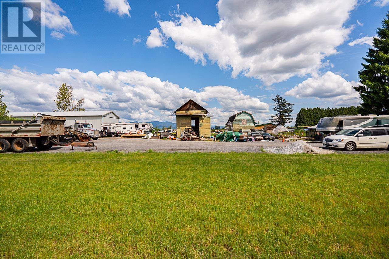 18365 LOUGHEED HIGHWAY, Pitt Meadows real estate listing R3006883