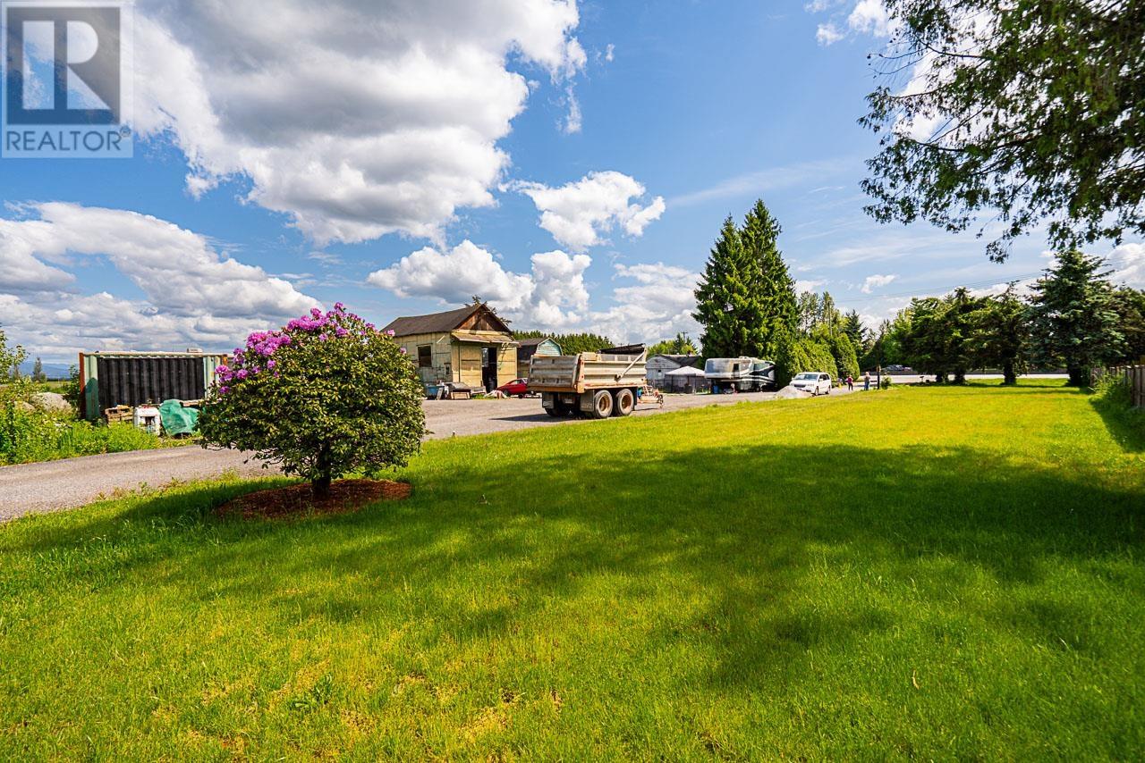 18365 LOUGHEED HIGHWAY, Pitt Meadows real estate listing R3006883