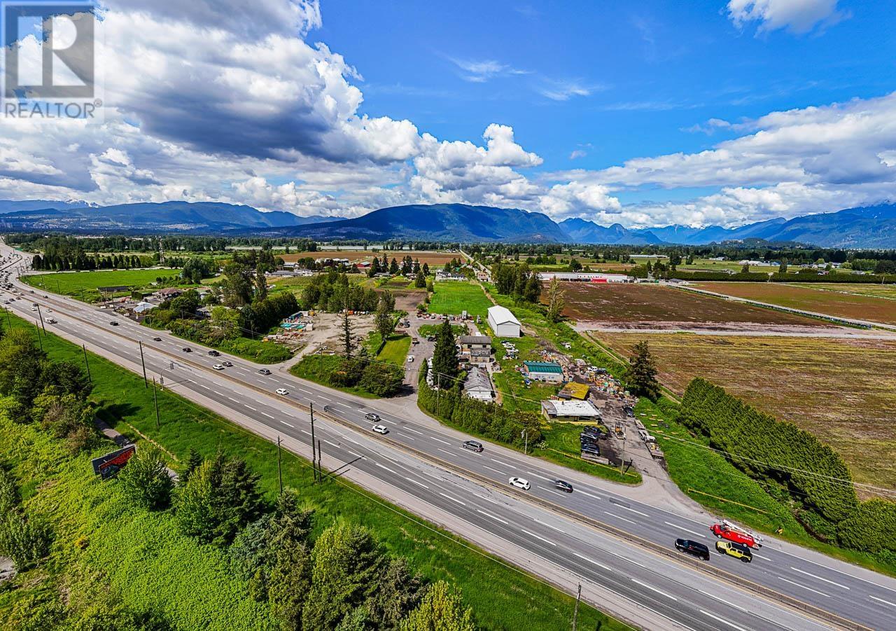 18365 LOUGHEED HIGHWAY, Pitt Meadows real estate listing R3006883