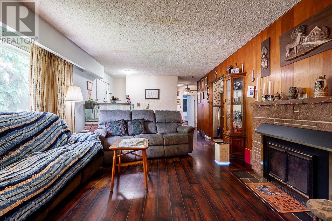 18365 LOUGHEED HIGHWAY, Pitt Meadows real estate listing R3006883