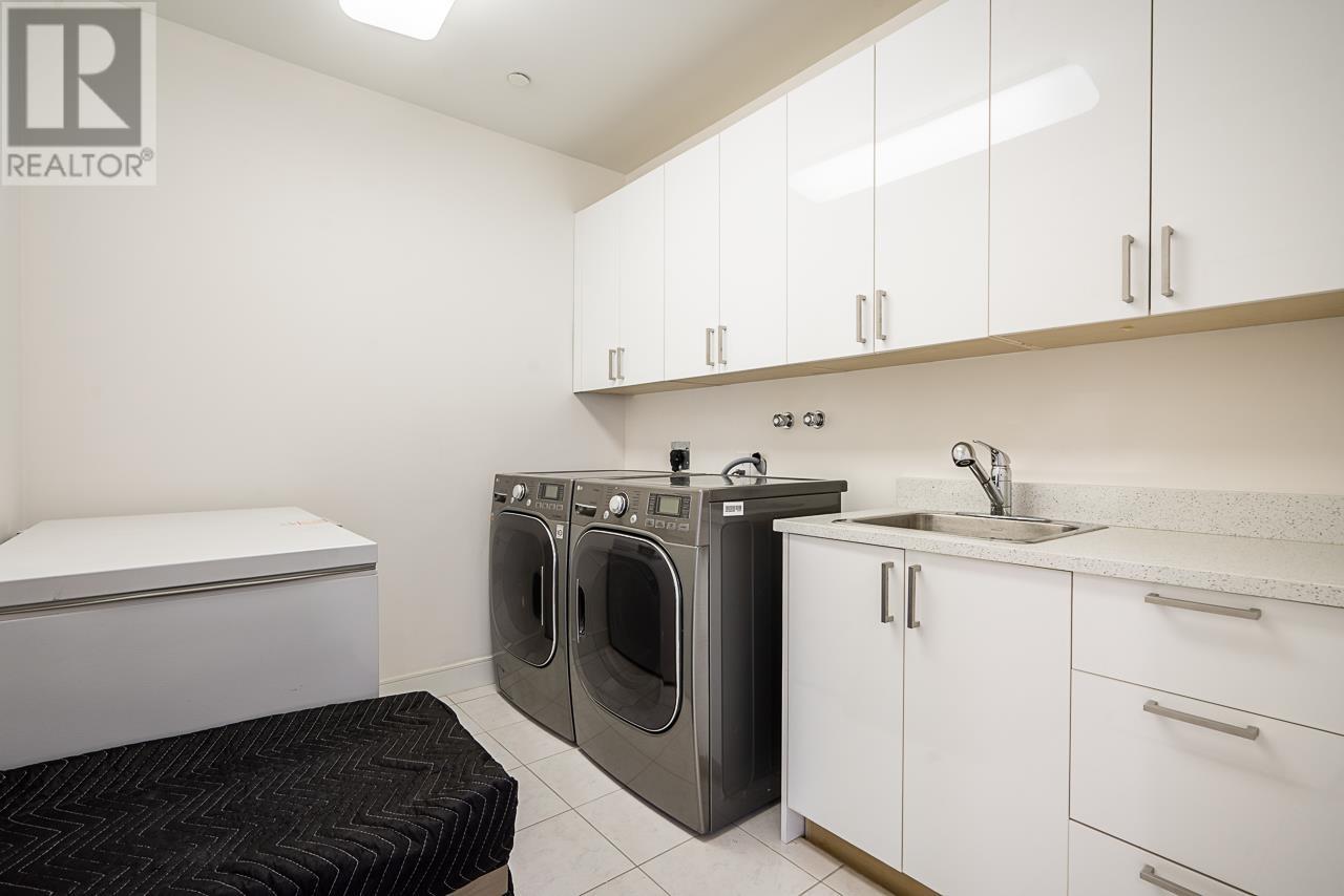 1203 W 38TH AVENUE, Vancouver