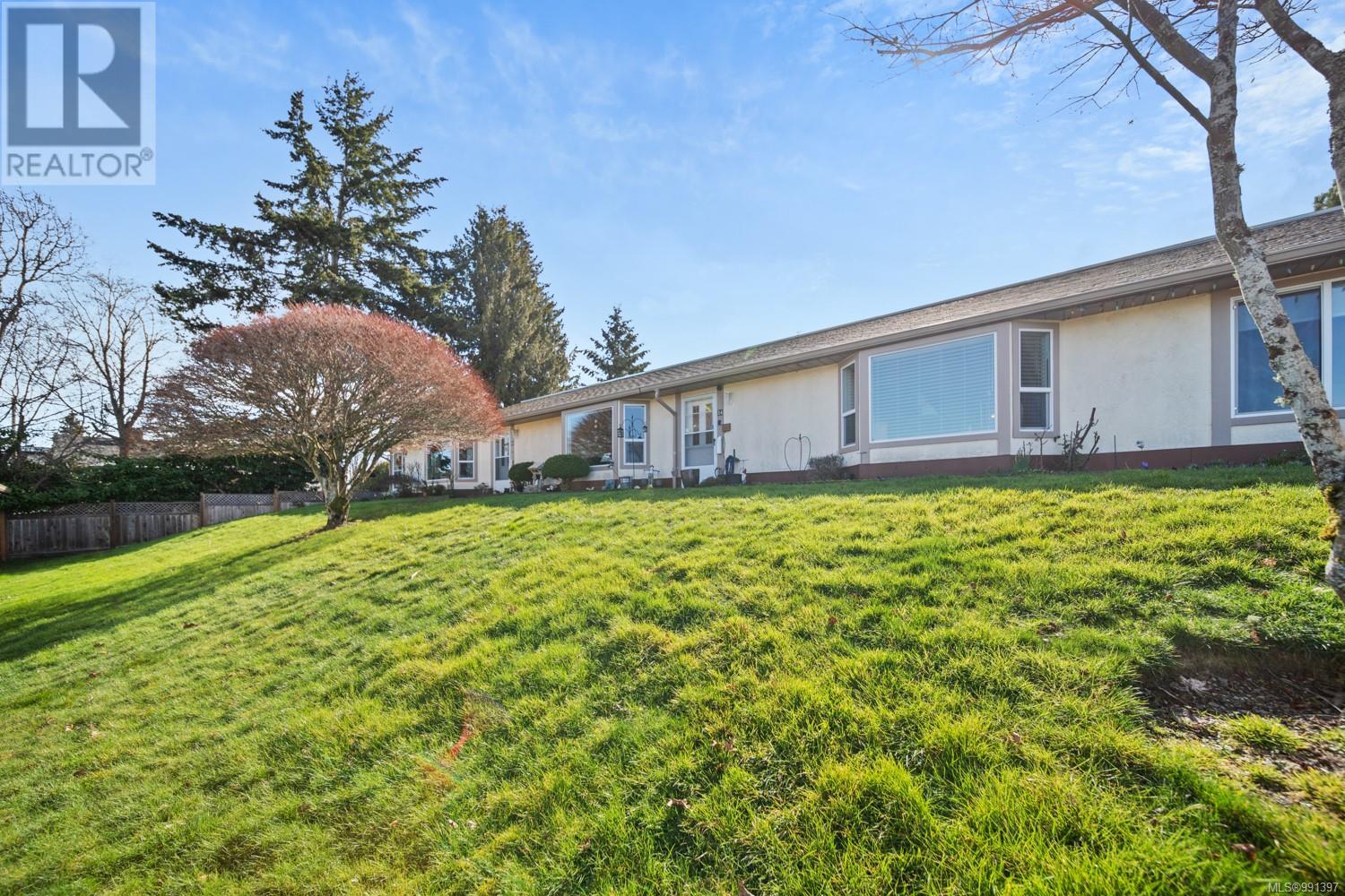 14 100 Abbey Lane, Parksville real estate listing 991397