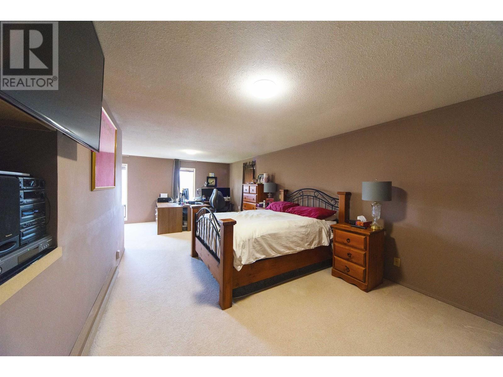 Photo 11 of 8660 Bairdmore Crescent, Richmond BC