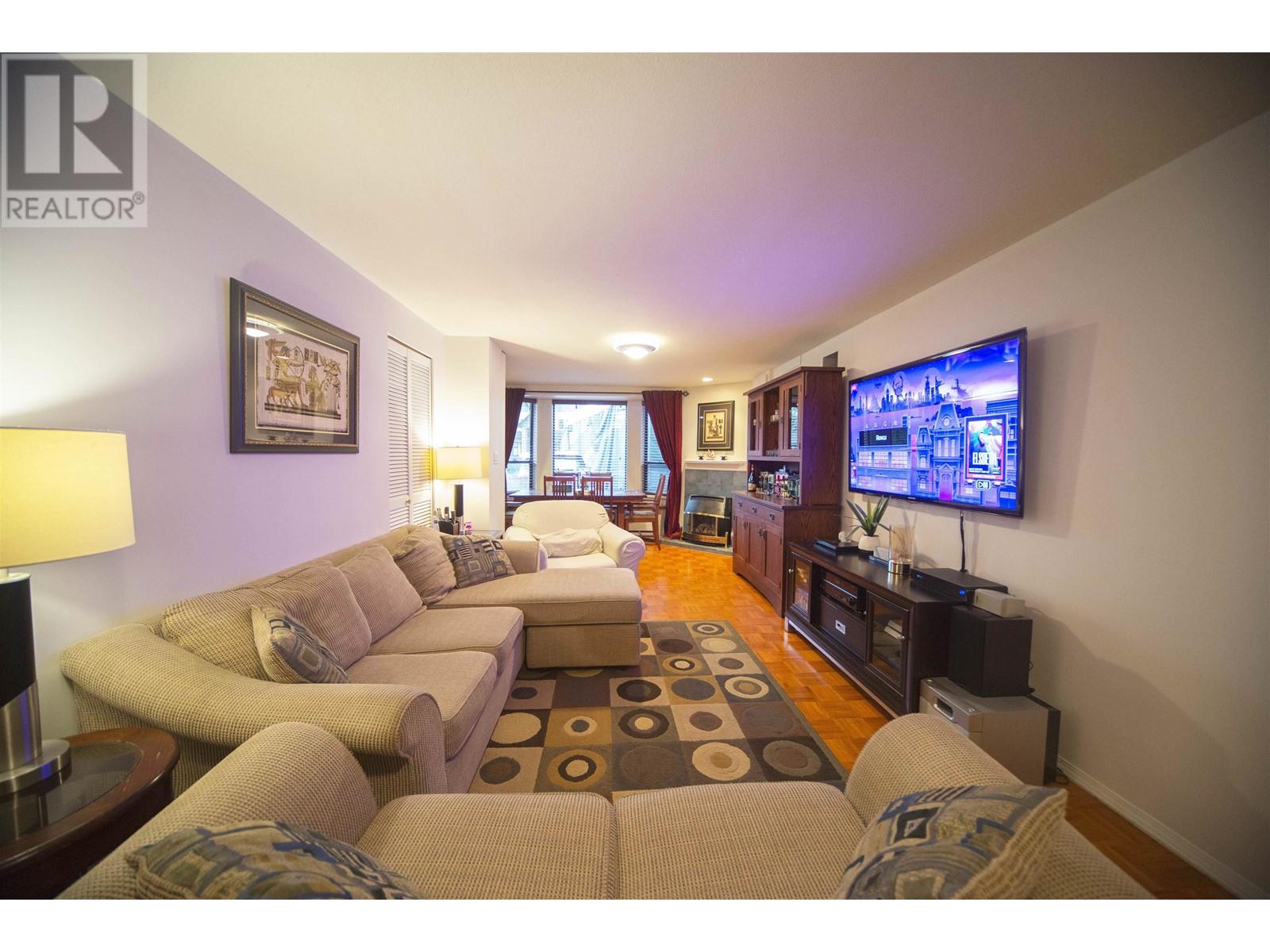 Photo 8 of 8660 Bairdmore Crescent, Richmond BC