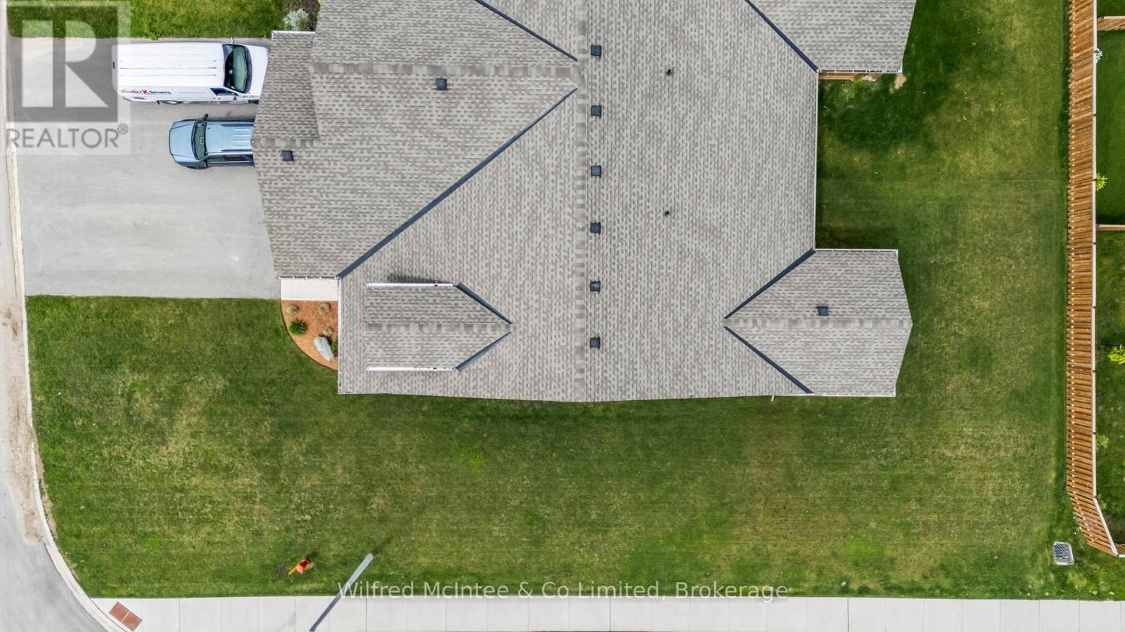 Photo 4 of 201 Eccles Avenue, West Grey ON