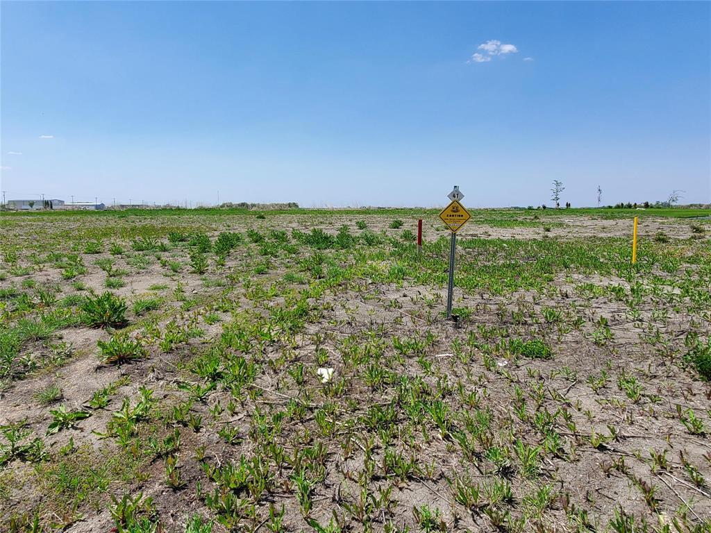 Photo 1 of 41 Wild Plum Lane, Steinbach MB