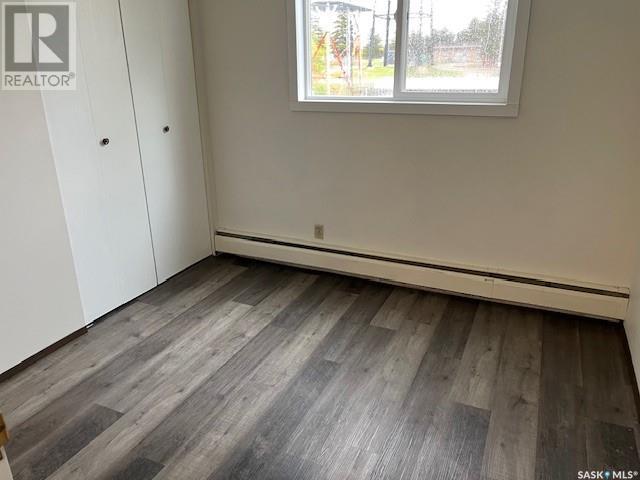 Photo 13 of 317 319 8th Avenue Sw, Biggar SK