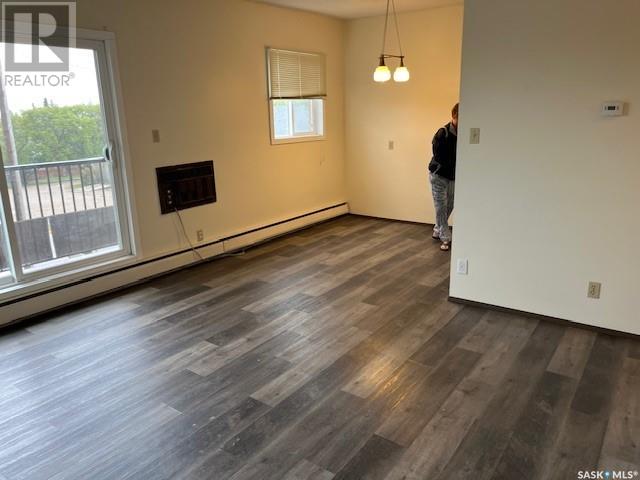 Photo 15 of 317 319 8th Avenue Sw, Biggar SK